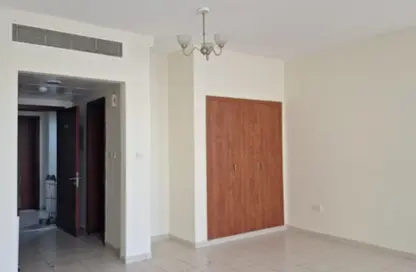 شقة - 1 حمام للايجار في F08 - طراز الصين - المدينة العالمية - دبي