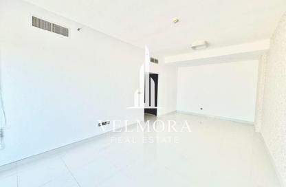 Apartment - 3 Bedrooms - 3 Bathrooms for rent in Arabian Gate - Dubai Silicon Oasis - Dubai