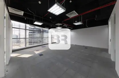 مكتب - استوديو - 2 حمامات للايجار في برج شذى - مدينة دبي للإعلام - دبي