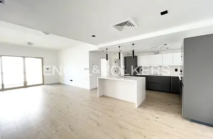 شقة - غرفة نوم - 1 حمام للايجار في الظفرة 4 - الظفرة - جرينز - دبي