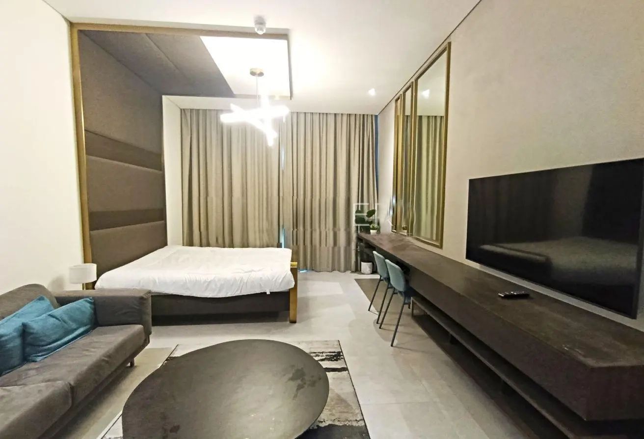 Luxury Studio | Fully Furnished | Signature Living