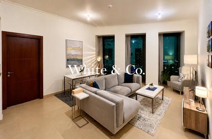 Apartment - 2 Bedrooms - 3 Bathrooms for sale in Burj Vista Tower 1 - Burj Vista - Downtown Dubai - Dubai