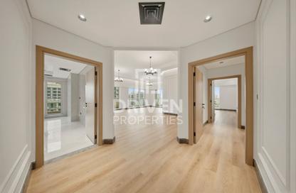Apartment - 3 Bedrooms - 5 Bathrooms for rent in Arcadia Tower - District 14 - Jumeirah Village Circle - Dubai