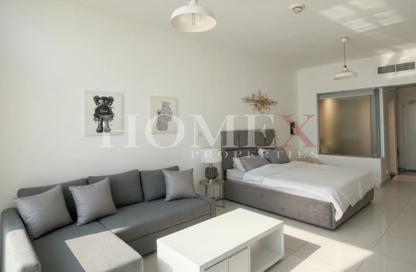 Apartment - Studio - 1 Bathroom for rent in Palm Views East - Palm Views - Palm Jumeirah - Dubai