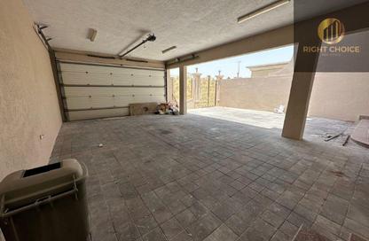 Villa - 4 Bedrooms - 7+ Bathrooms for rent in Khalifa City A Villas - Khalifa City A - Khalifa City - Abu Dhabi