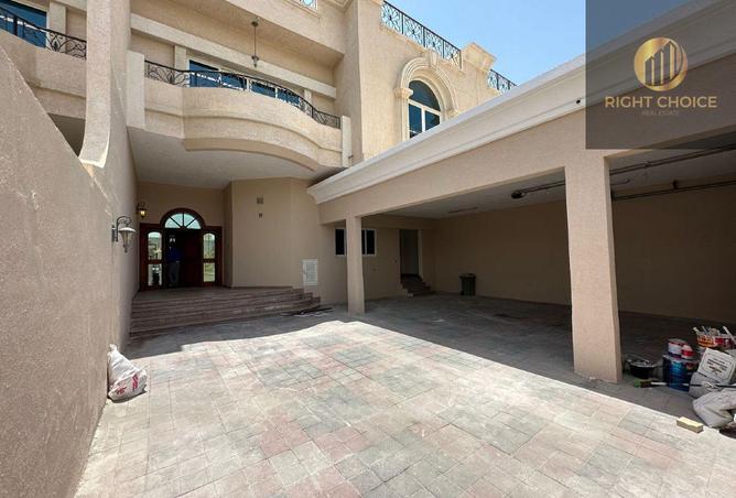 128391049 - Property Image 2