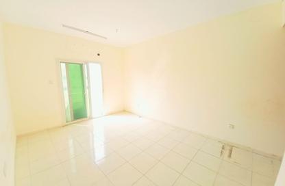 Apartment - Studio - 1 Bathroom for rent in Fire Station Road - Muwaileh - Sharjah