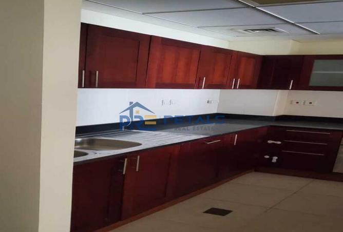 67837770 - Property Image 2