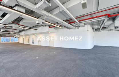 Half Floor - Studio - 2 for rent in The Bay Gate - Business Bay - Dubai