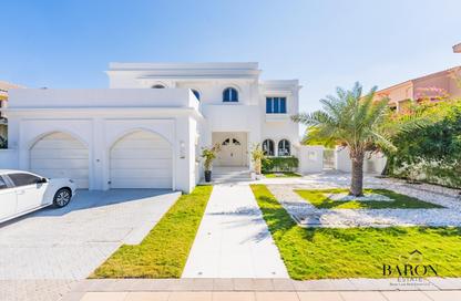 Villa - 4 Bedrooms - 5 Bathrooms for rent in Garden Homes Frond D - Garden Homes - Palm Jumeirah - Dubai