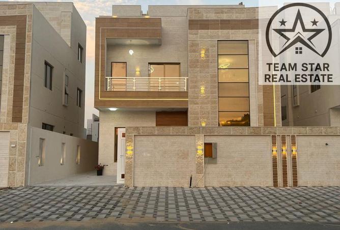 74240443 - Property Image 2