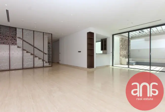 135607755 - Property Image 3