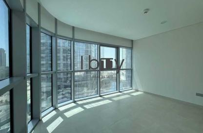 Apartment - 3 Bedrooms - 4 Bathrooms for rent in Radiant Square - City Of Lights - Al Reem Island - Abu Dhabi
