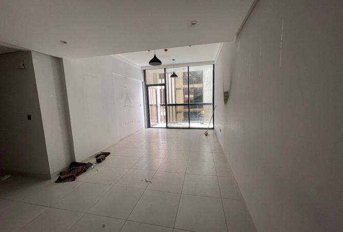 87463212 - Property Main Image