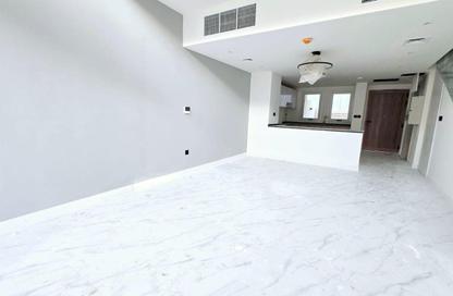 Villa - 2 - 3 for rent in Rukan 3 - Rukan - Dubai