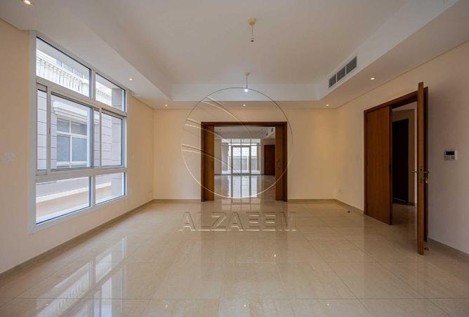 68663233 - Property Image 3