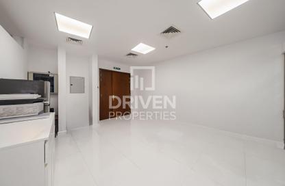 Office Space - Studio for rent in I Rise Tower - Barsha Heights (Tecom) - Dubai