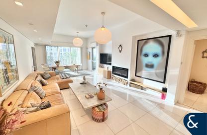 Apartment - 2 Bedrooms - 3 Bathrooms for sale in Marina Residences 1 - Marina Residences - Palm Jumeirah - Dubai