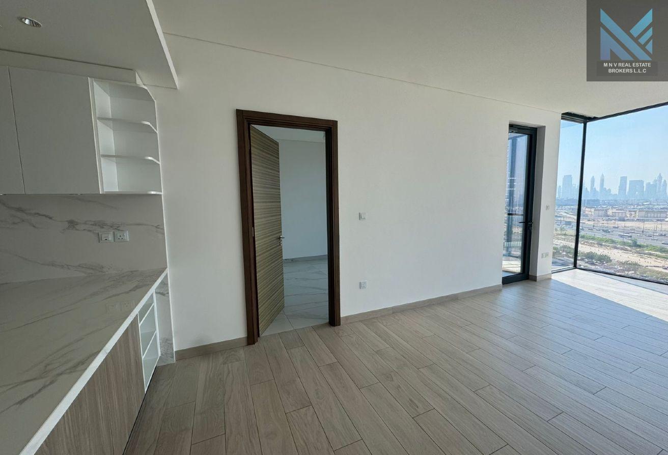 3BR | SPACIOUS LAYOUT | VACANT | BEST PRICE photo 5