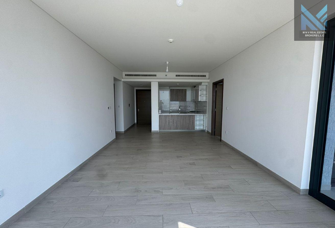 3BR | SPACIOUS LAYOUT | VACANT | BEST PRICE photo 2