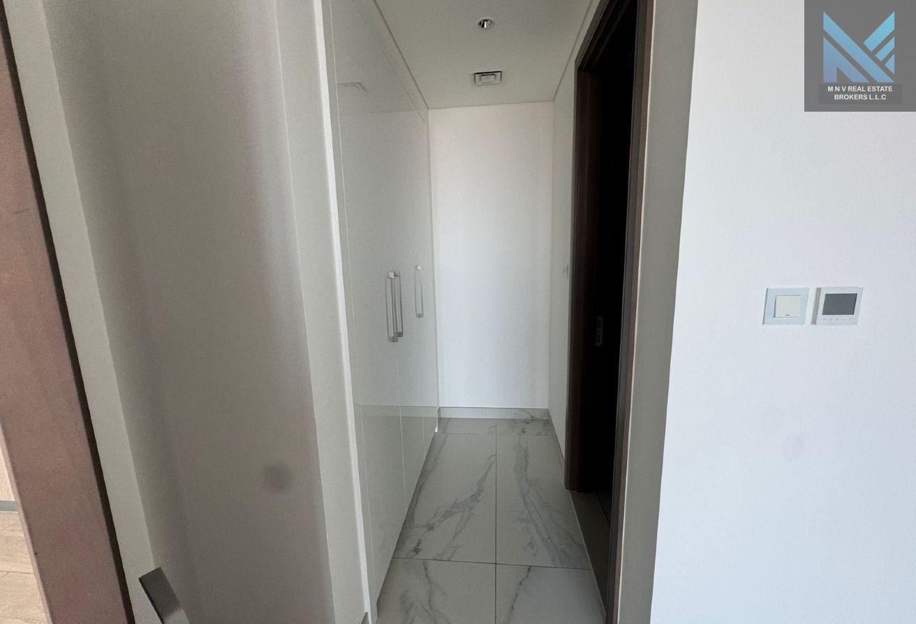 3BR | SPACIOUS LAYOUT | VACANT | BEST PRICE photo 14
