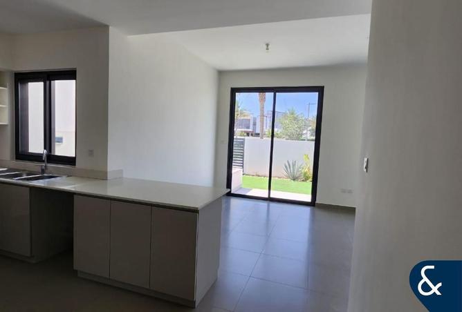 73841008 - Property Image 2