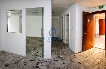 Office Space - Studio - 1 Bathroom for rent in Fairmont Hotel - Sheikh Zayed Road - Dubai