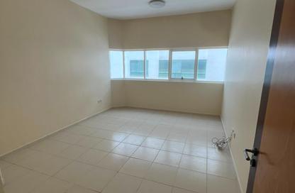 Apartment - 3 Bedrooms - 3 Bathrooms for rent in Al Majaz 3 - Al Majaz - Sharjah