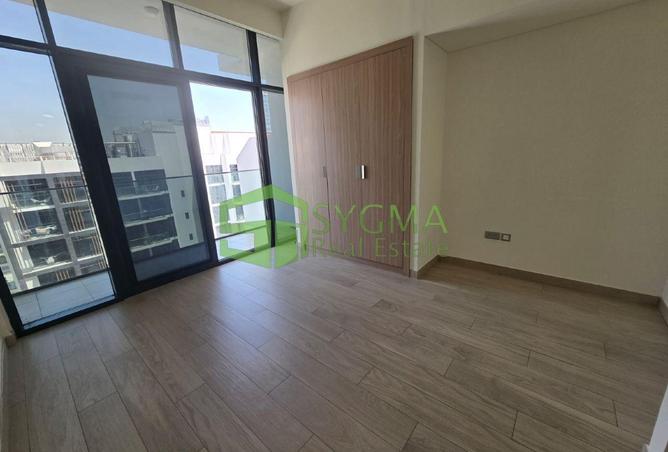 70694664 - صورة العقار 2