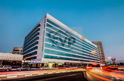 Apartment - 3 Bedrooms - 4 Bathrooms for rent in Golden Sands Tower - Al Barsha 1 - Al Barsha - Dubai
