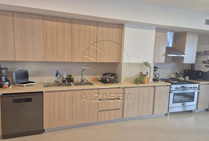 16051196 - صورة العقار 3