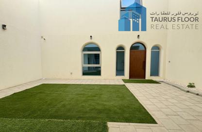 Villa - 4 - 6 for rent in Al Garhoud Villas - Al Garhoud - Dubai Villa - 4 - 6 for rent in Al Garhoud Villas - Al Garhoud - Dubai