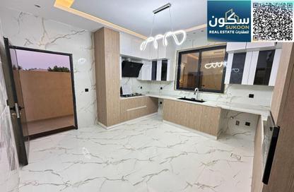 Villa - 4 - 5 for sale in Al Zaheya Gardens - Al Zahya - Ajman
