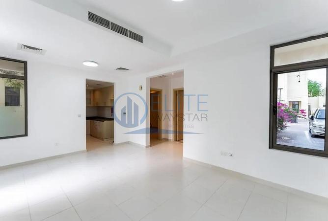 96931558 - Property Image 2