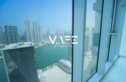Apartment - 3 Bedrooms - 4 Bathrooms for rent in Future Tower - Business Bay - Dubai