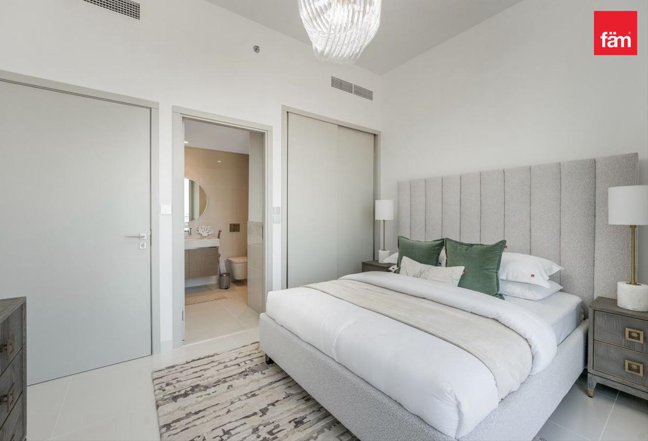 Palm View | Townhouse | Fully Upgraded photo 7