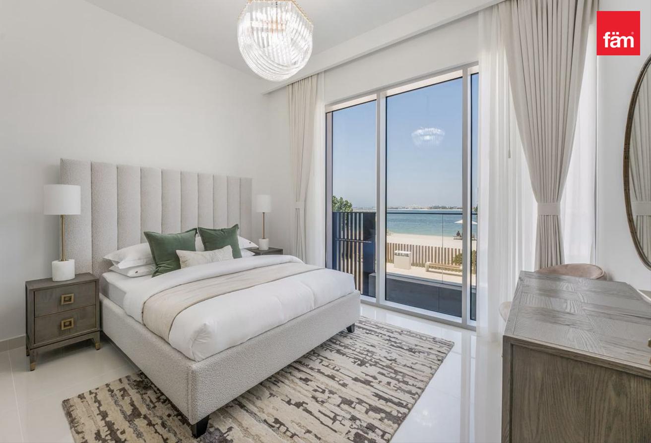 Palm View | Townhouse | Fully Upgraded photo 18
