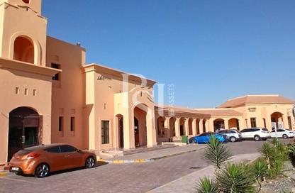 Retail - Studio for rent in Sas Al Nakheel Village - Sas Al Nakheel - Abu Dhabi