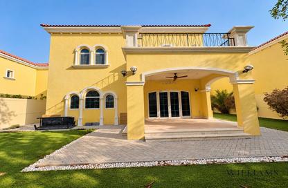 Villa - 3 - 4 for rent in District 7 - Jumeirah Park - Dubai