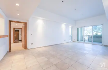 Apartment - 3 Bedrooms - 4 Bathrooms for sale in Marina Residences 4 - Marina Residences - Palm Jumeirah - Dubai