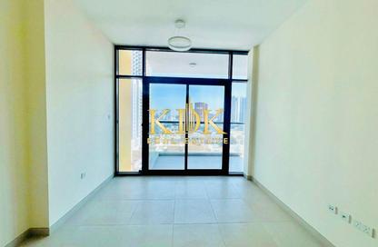 Apartment - 1 Bedroom - 2 Bathrooms for rent in Central Park Tower - District 12 - Jumeirah Village Circle - Dubai