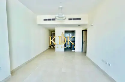 Apartment - 1 Bedroom - 2 Bathrooms for rent in Central Park Tower - District 12 - Jumeirah Village Circle - Dubai