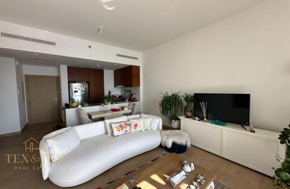Apartment - 2 Bedrooms - 3 Bathrooms for sale in La Rive Building 2 - La Rive - Port de La Mer - La Mer - Jumeirah - Dubai