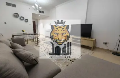 Apartment - 2 Bedrooms - 2 Bathrooms for rent in Yasmeen Towers - Al Jurf 2 - Al Jurf - Ajman