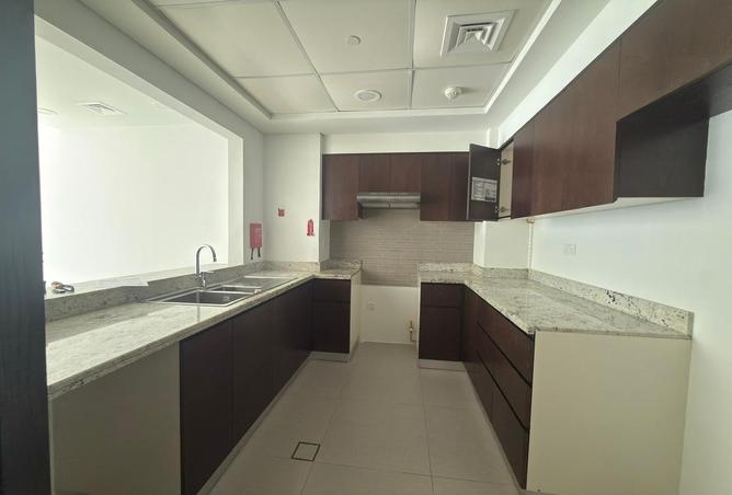 98697994 - Property Image 3