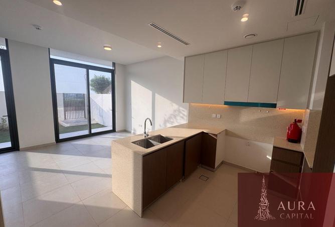122919047 - Property Main Image