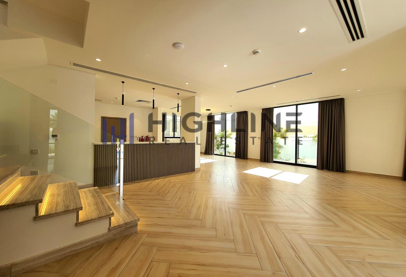 Luxury 5-Bedroom Villa for Rent in Jumeirah 3 photo 4