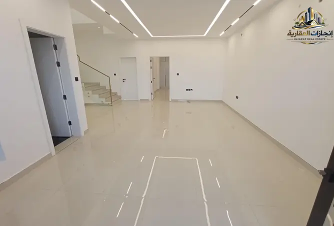 149107221 - Property Image 3