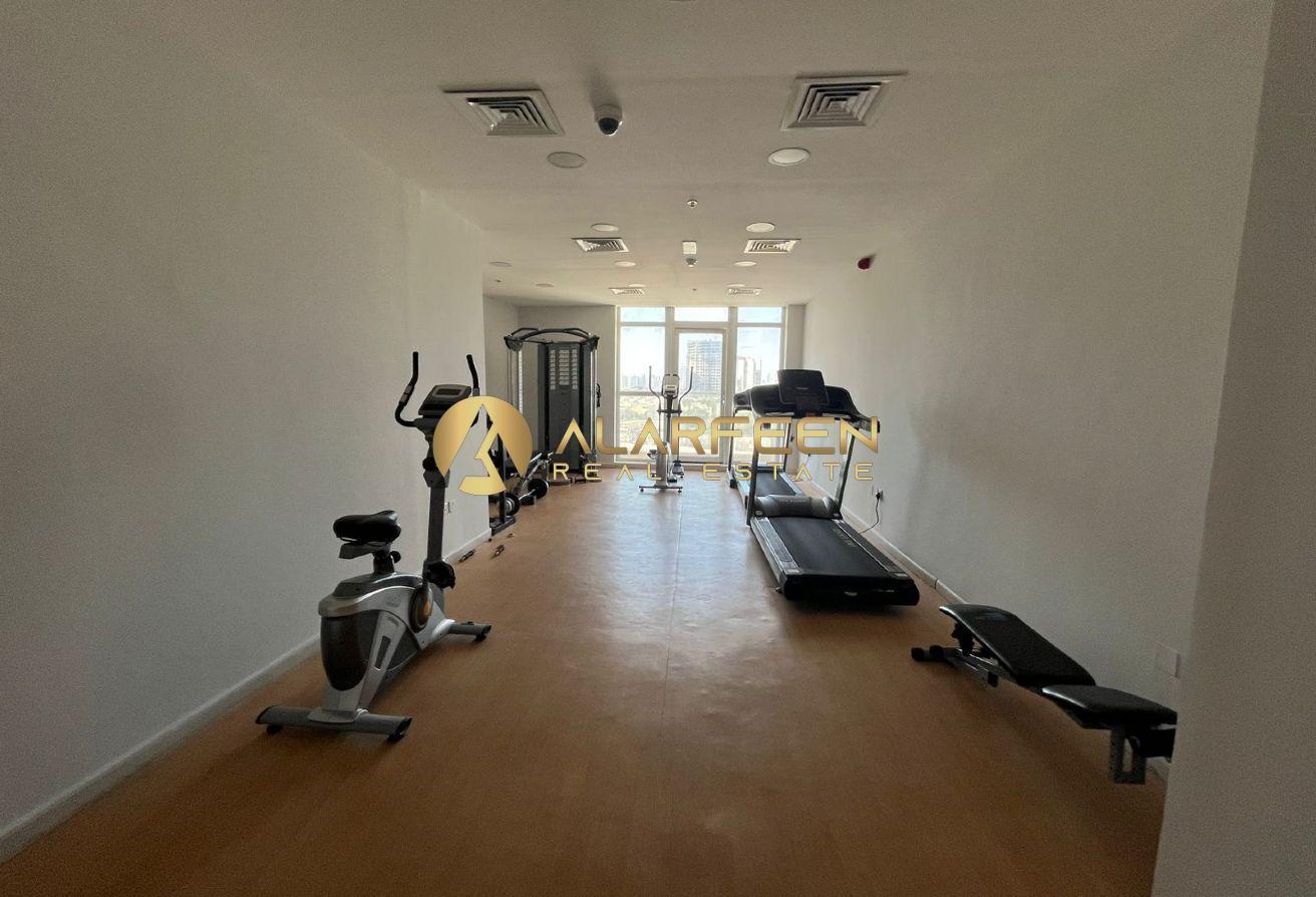 Modern Apartment | Best Amenities | Spacious photo 9