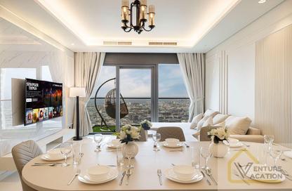 Apartment - 3 Bedrooms - 2 Bathrooms for rent in Paramount Tower Hotel  and  Residences - Business Bay - Dubai